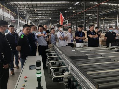 智能家居商會(huì)“星工廠考察·華中行”——探索六大品牌互聯(lián)網(wǎng)銷售新路徑